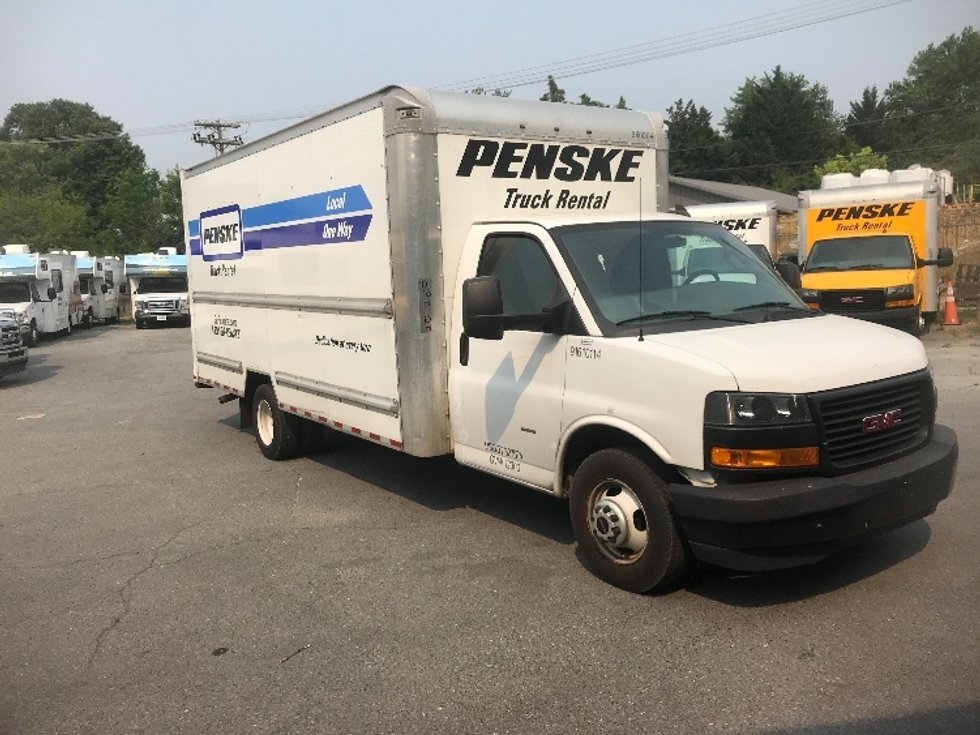 Used Light Duty Box Trucks for Sale in MD Penske Used Trucks