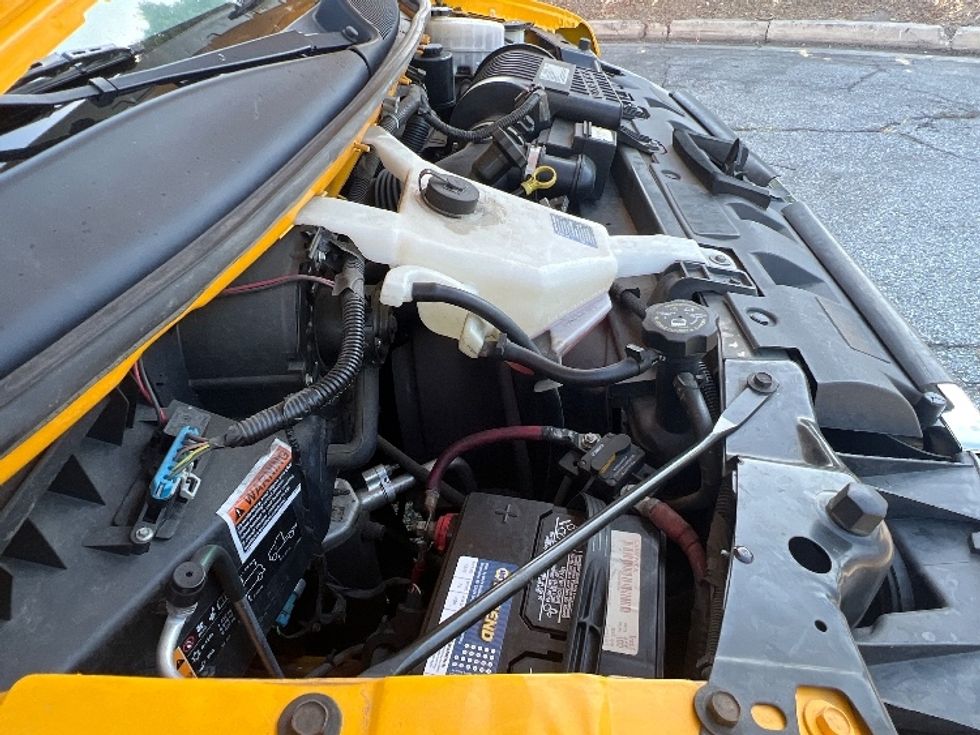 Light Duty Box Truck-Light and Medium Duty Trucks-GMC-2018-Savana G33903-Torrance-CA-56,618\n\t\tmiles-$ 27,500 - Image 23