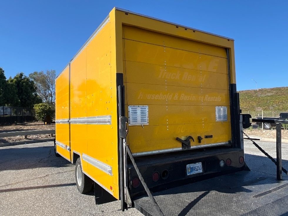Light Duty Box Truck-Light and Medium Duty Trucks-GMC-2018-Savana G33903-Torrance-CA-56,618\n\t\tmiles-$ 27,500 - Image 6