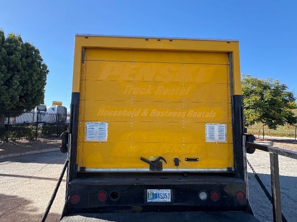 Light Duty Box Truck-Light and Medium Duty Trucks-GMC-2018-Savana G33903-Torrance-CA-56,618\n\t\tmiles-$ 27,500 - Image 7