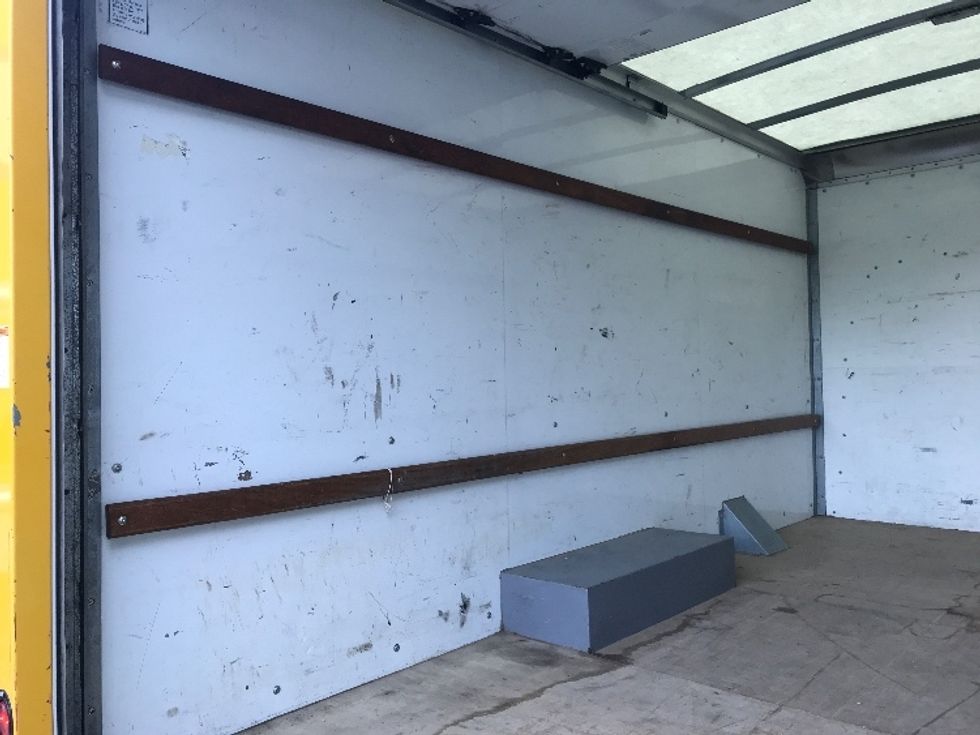 Light Duty Box Truck-Light and Medium Duty Trucks-GMC-2019-Savana G33503-Auburn-MA-71,842\n\t\tmiles-$ 24,500 - Image 10