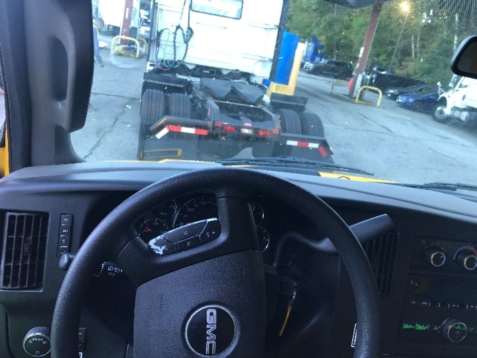 Light Duty Box Truck-Light and Medium Duty Trucks-GMC-2019-Savana G33503-Auburn-MA-71,842\n\t\tmiles-$ 24,500 - Image 16