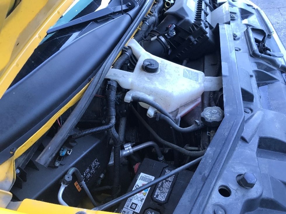 Light Duty Box Truck-Light and Medium Duty Trucks-GMC-2019-Savana G33503-Auburn-MA-71,842\n\t\tmiles-$ 24,500 - Image 21