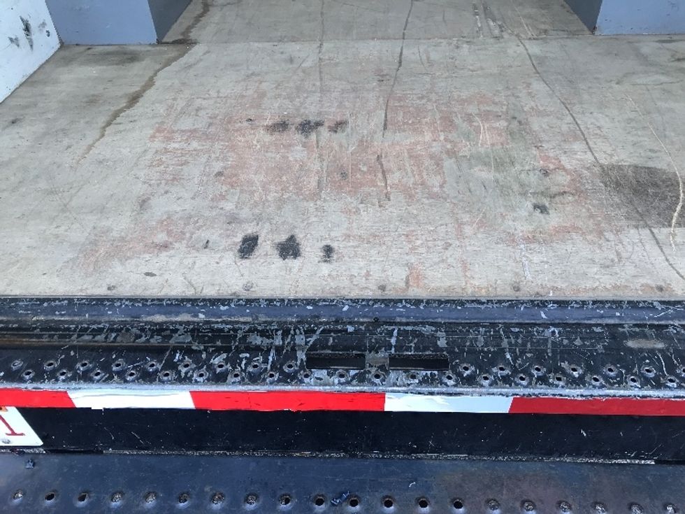 Light Duty Box Truck-Light and Medium Duty Trucks-GMC-2019-Savana G33503-Auburn-MA-71,842\n\t\tmiles-$ 24,500 - Image 9