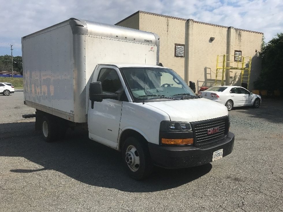 Light Duty Box Truck-Light and Medium Duty Trucks-GMC-2019-Savana G33503-Charlottesville-VA-147,469\n\t\tmiles-$ 21,500 - Image 1