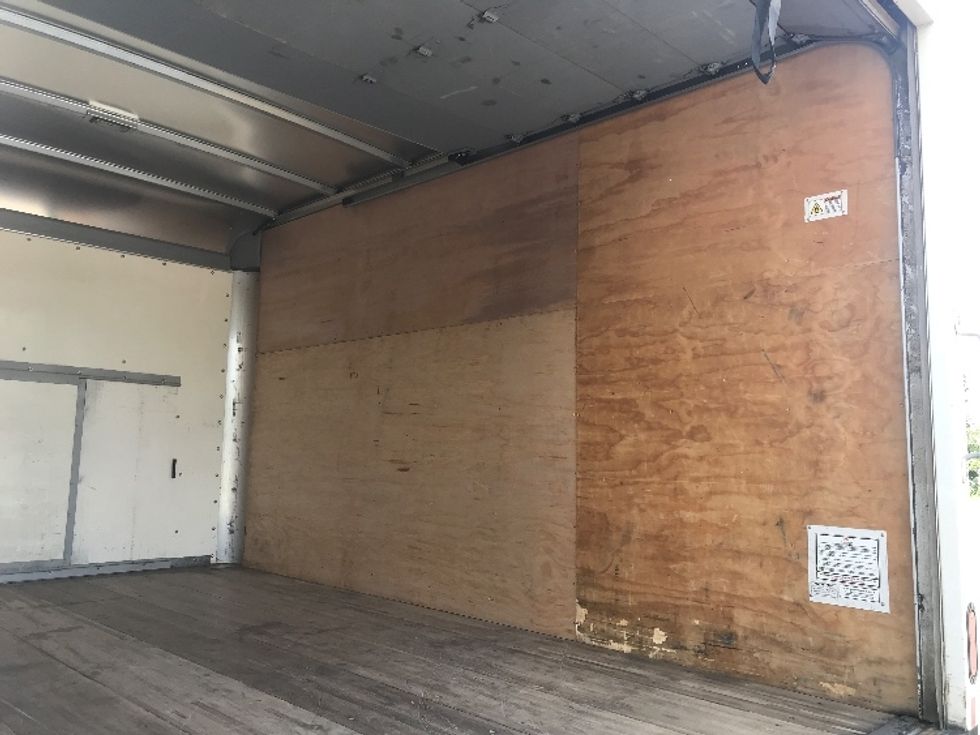 Light Duty Box Truck-Light and Medium Duty Trucks-GMC-2019-Savana G33503-Charlottesville-VA-147,469\n\t\tmiles-$ 21,500 - Image 12