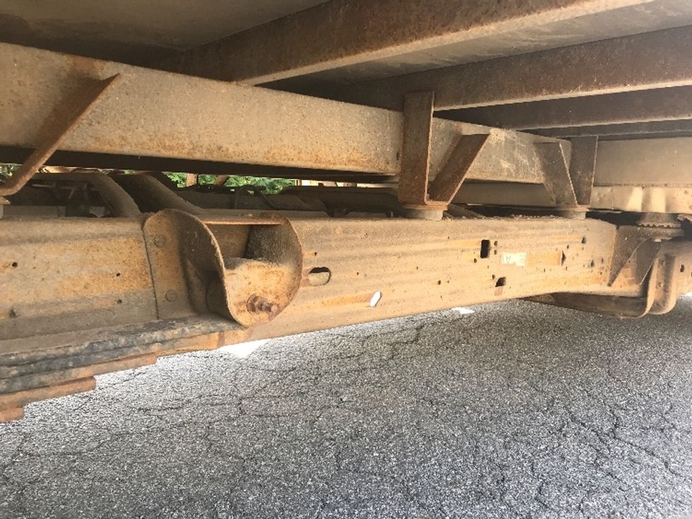 Light Duty Box Truck-Light and Medium Duty Trucks-GMC-2019-Savana G33503-Charlottesville-VA-147,469\n\t\tmiles-$ 21,500 - Image 14