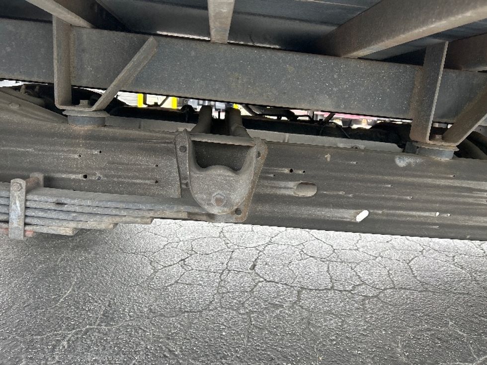 Light Duty Box Truck-Light and Medium Duty Trucks-GMC-2019-Savana G33503-West Sacramento-CA-101,231\n\t\tmiles-$ 27,000 - Image 14