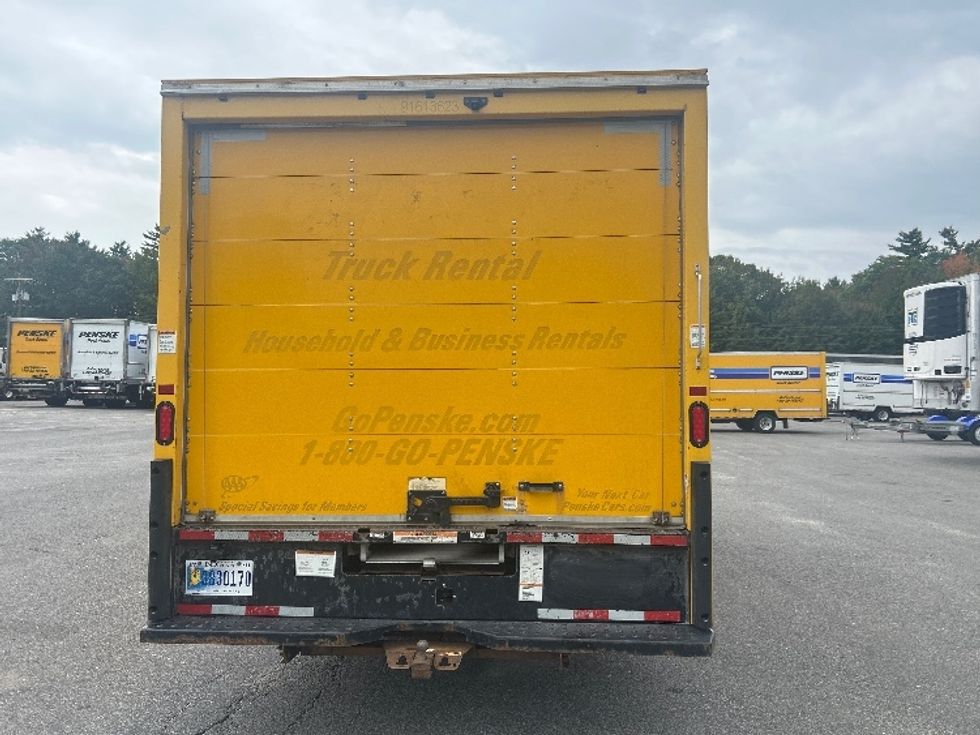 Light Duty Box Truck-Light and Medium Duty Trucks-GMC-2019-Savana G33903-Auburn-ME-86,216\n\t\tmiles-$ 23,000 - Image 4