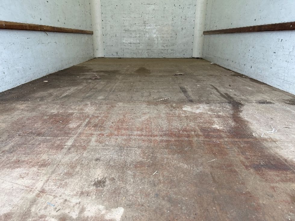 Light Duty Box Truck-Light and Medium Duty Trucks-GMC-2019-Savana G33903-Chicopee-MA-87,818\n\t\tmiles-$ 23,750 - Image 8