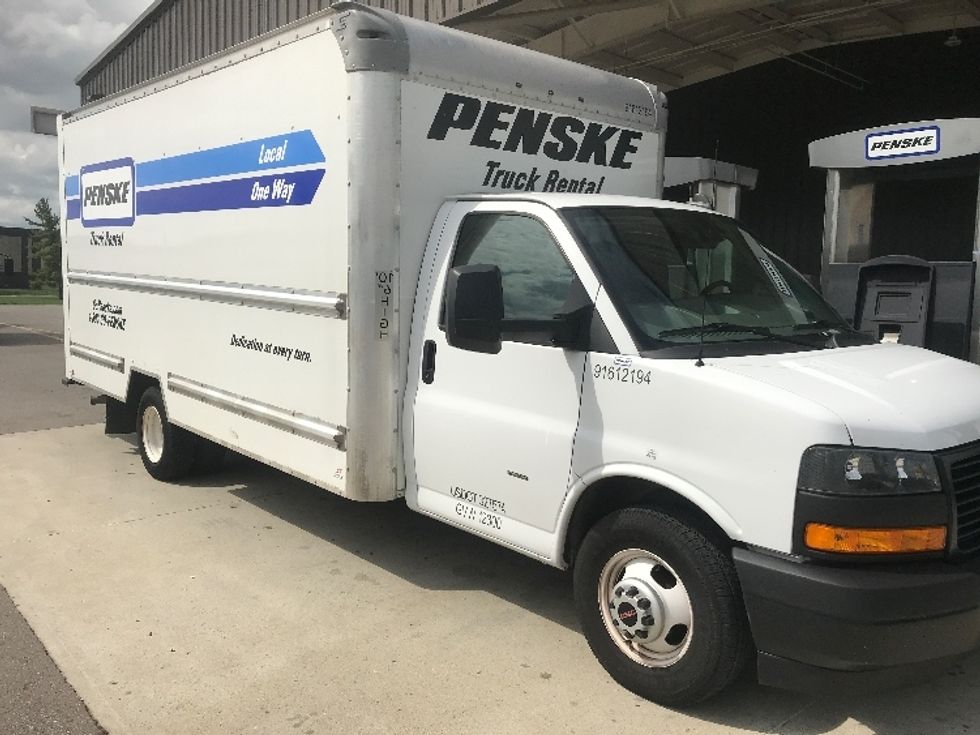 Used 2019 GMC Truck Light Duty Box Truck Unit 91612194 Penske Used