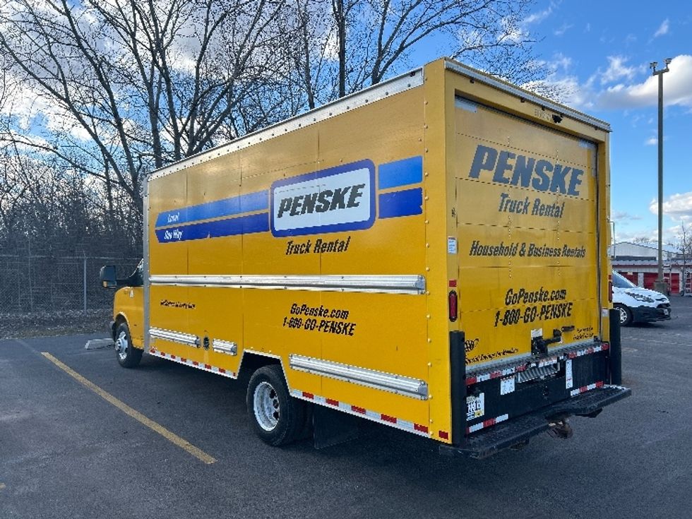 Light Duty Box Truck-Light and Medium Duty Trucks-GMC-2019-Savana G33903-East Chicago-IN-79,806\n\t\tmiles-$ 27,250 - Image 6