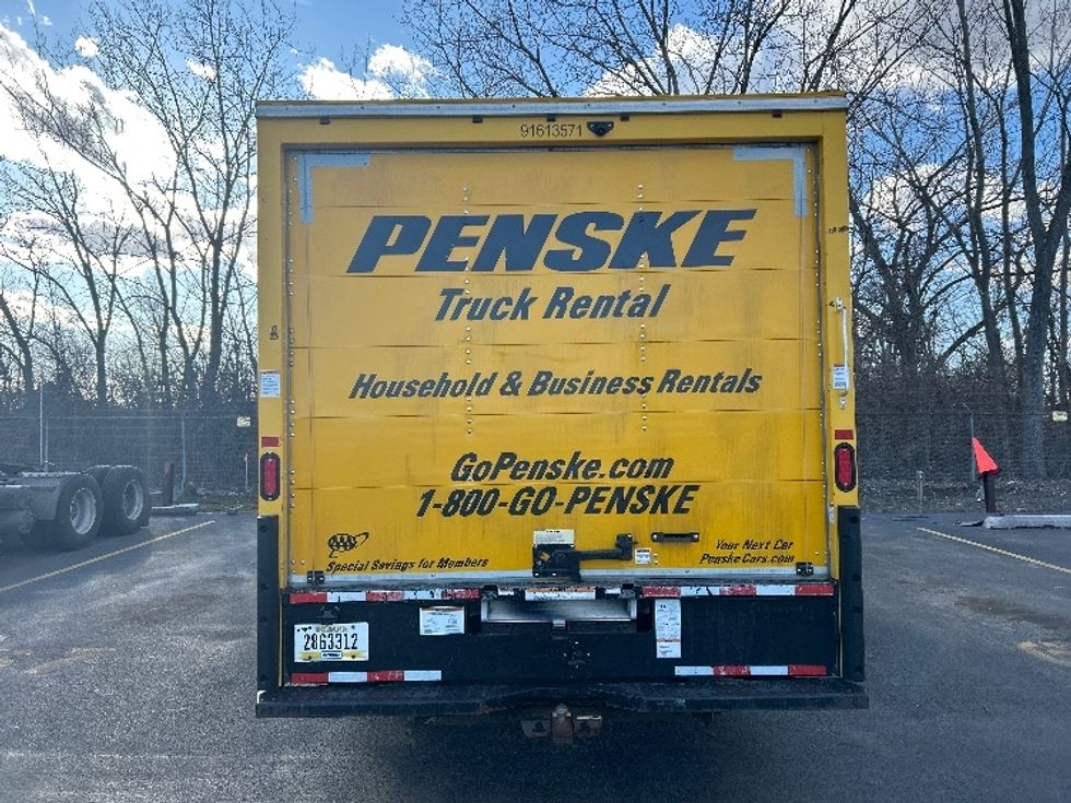 Light Duty Box Truck-Light and Medium Duty Trucks-GMC-2019-Savana G33903-East Chicago-IN-79,806\n\t\tmiles-$ 27,250 - Image 7