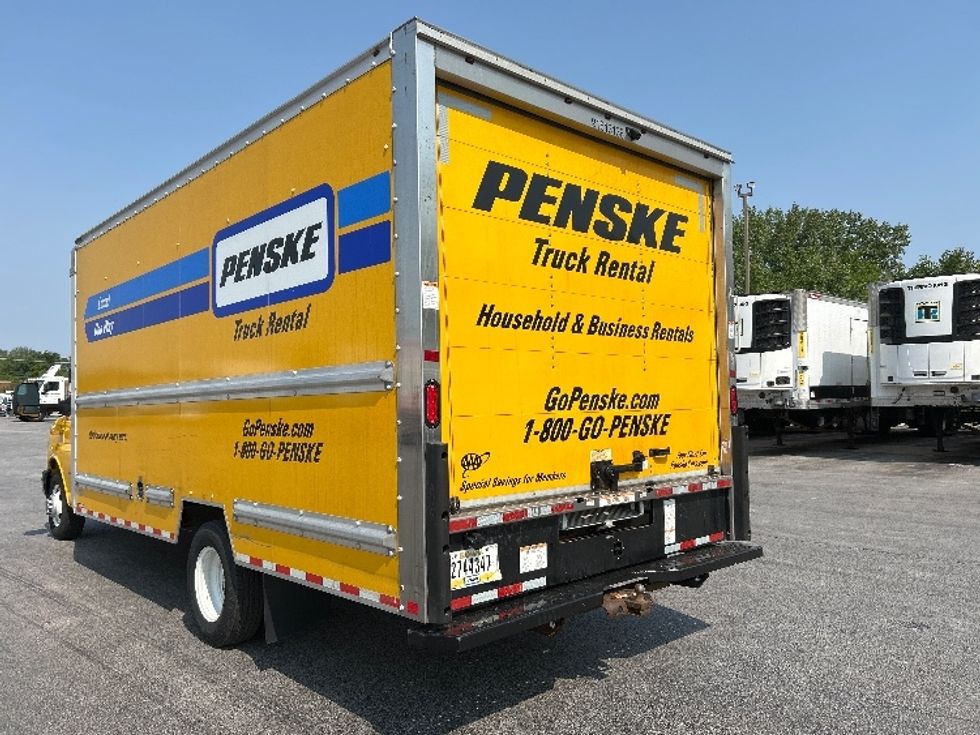 Light Duty Box Truck-Light and Medium Duty Trucks-GMC-2019-Savana G33903-East Chicago-IN-83,744\n\t\tmiles-$ 24,000 - Image 6