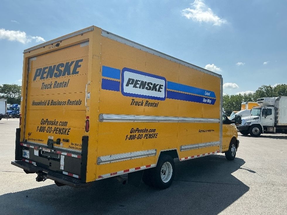 Light Duty Box Truck-Light and Medium Duty Trucks-GMC-2019-Savana G33903-East Chicago-IN-86,515\n\t\tmiles-$ 23,750 - Image 12