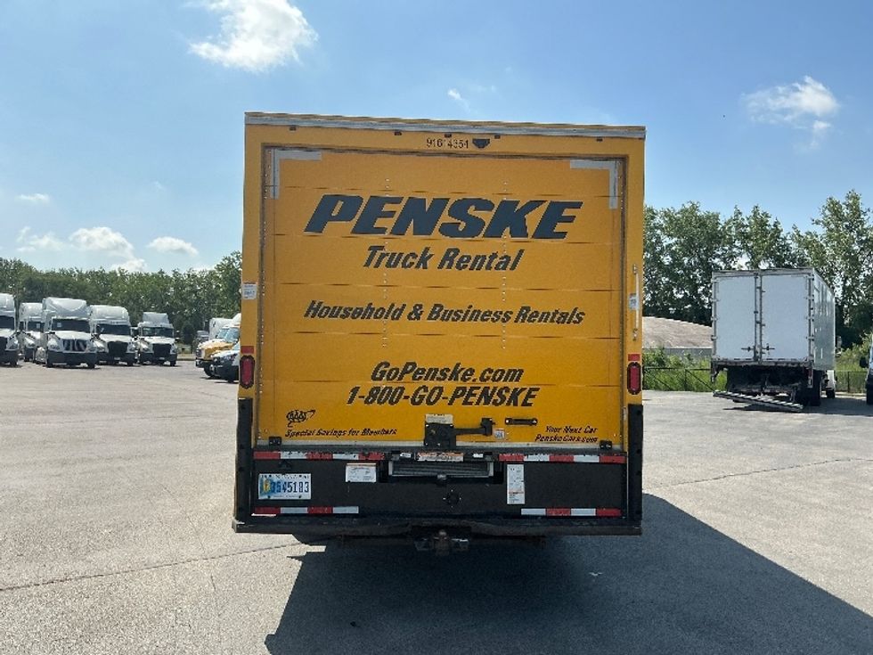 Light Duty Box Truck-Light and Medium Duty Trucks-GMC-2019-Savana G33903-East Chicago-IN-86,515\n\t\tmiles-$ 23,750 - Image 7
