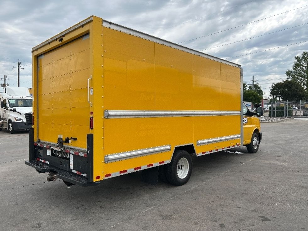 Light Duty Box Truck-Light and Medium Duty Trucks-GMC-2019-Savana G33903-Garland-TX-118,702\n\t\tmiles-$ 20,250 - Image 13
