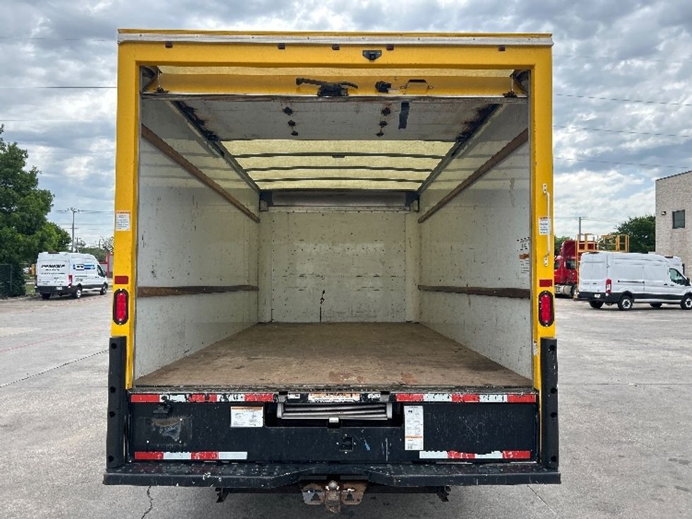 Light Duty Box Truck-Light and Medium Duty Trucks-GMC-2019-Savana G33903-Garland-TX-118,702\n\t\tmiles-$ 20,250 - Image 8
