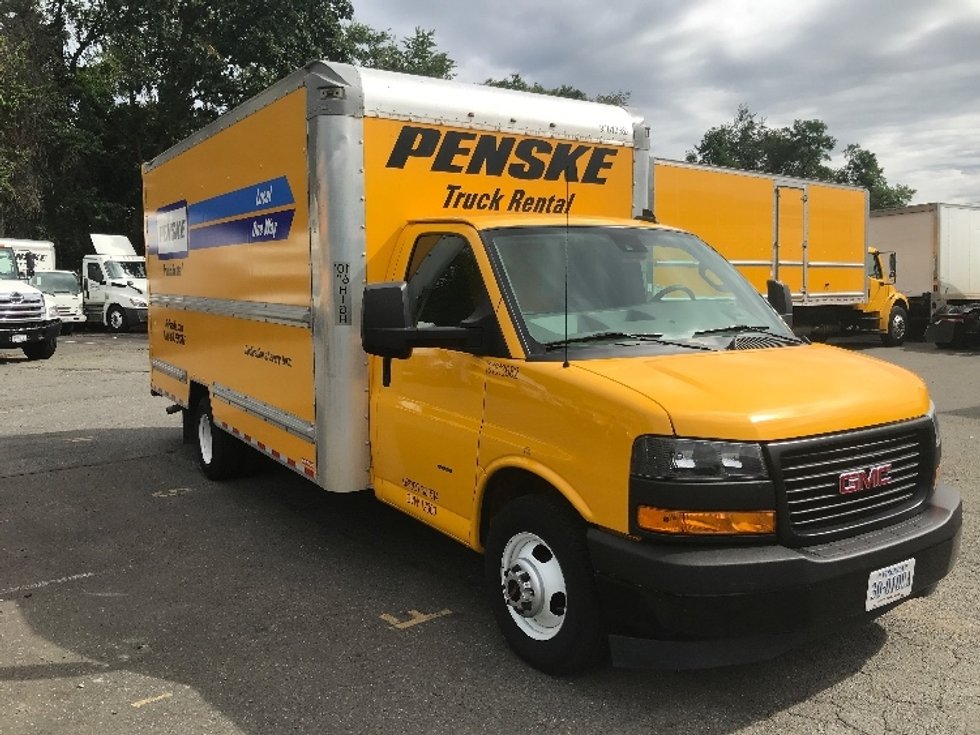 Used Light Duty Box Trucks for Sale in GA Penske Used Trucks