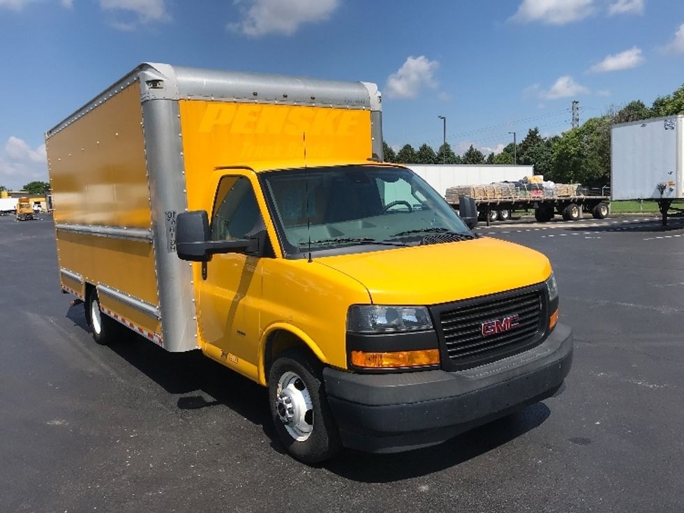 Light Duty Box Truck-Light and Medium Duty Trucks-GMC-2019-Savana G33903-Lancaster-PA-82,170\n\t\tmiles-$ 23,250 - Image 1