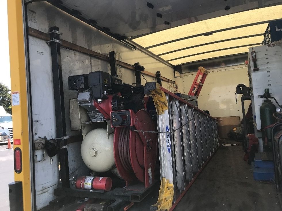 Light Duty Box Truck-Light and Medium Duty Trucks-GMC-2019-Savana G33903-Lancaster-PA-82,170\n\t\tmiles-$ 23,250 - Image 11