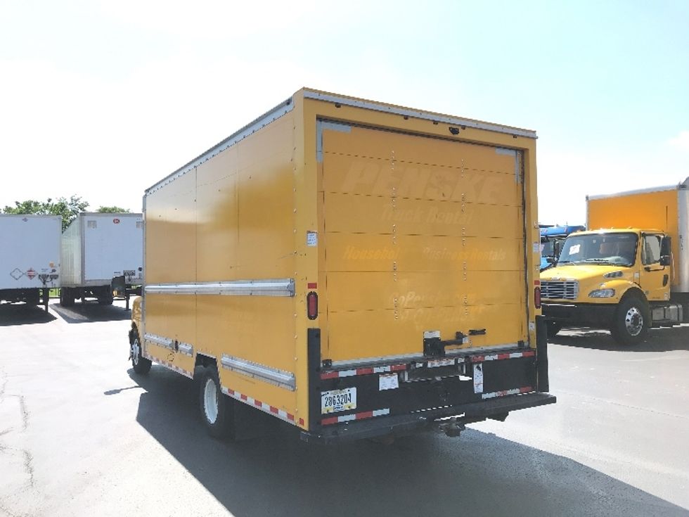 Light Duty Box Truck-Light and Medium Duty Trucks-GMC-2019-Savana G33903-Lancaster-PA-82,170\n\t\tmiles-$ 23,250 - Image 6