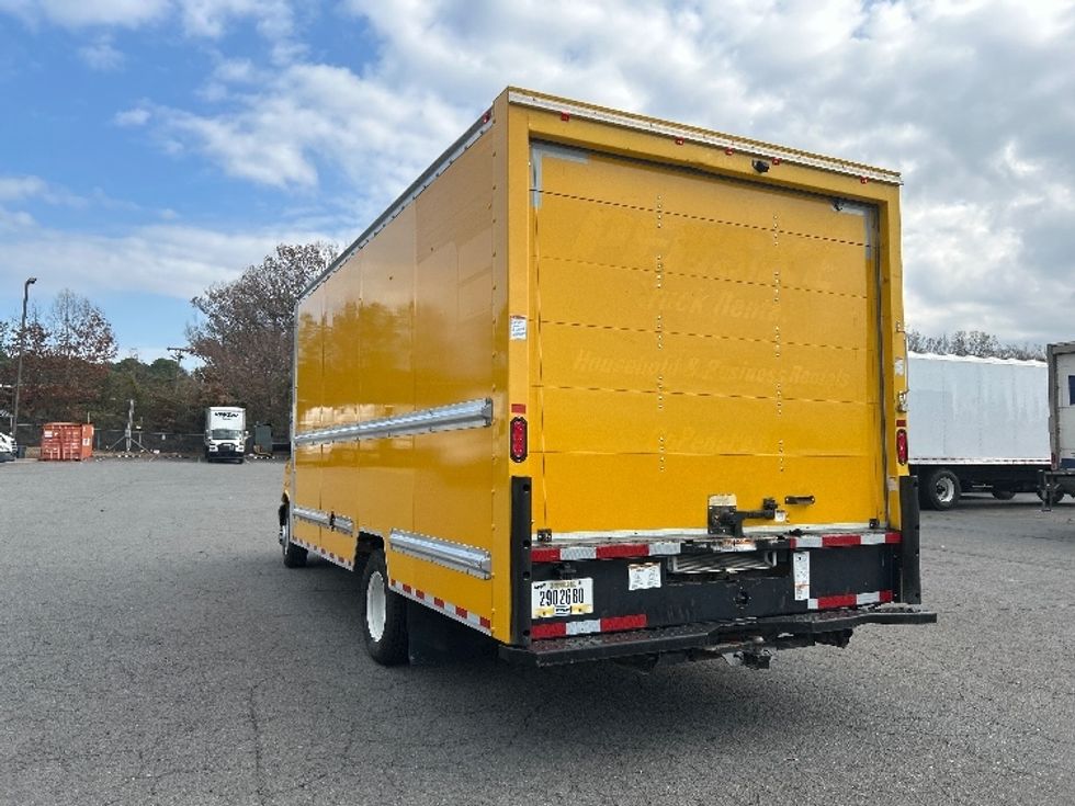 Light Duty Box Truck-Light and Medium Duty Trucks-GMC-2019-Savana G33903-Little Rock-AR-122,838\n\t\tmiles-$ 21,500 - Image 5