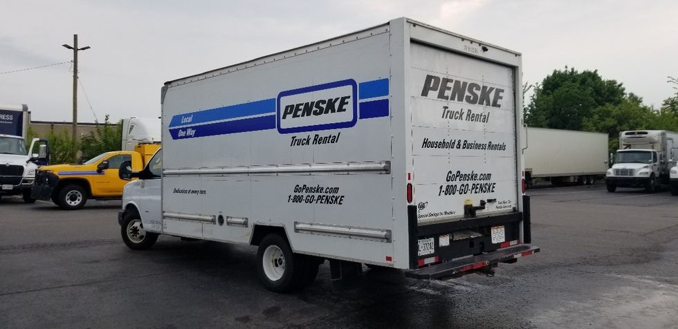 Light Duty Box Truck-Light and Medium Duty Trucks-GMC-2019-Savana G33903-Mississauga-ON-202,351\n\t\tkm-$ 29,750 - Image 6