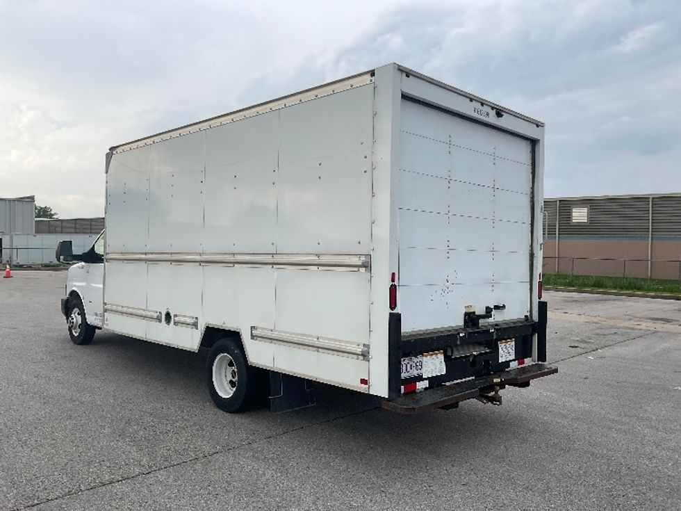 Light Duty Box Truck-Light and Medium Duty Trucks-GMC-2019-Savana G33903-Moberly-MO-112,888\n\t\tmiles-$ 27,750 - Image 6