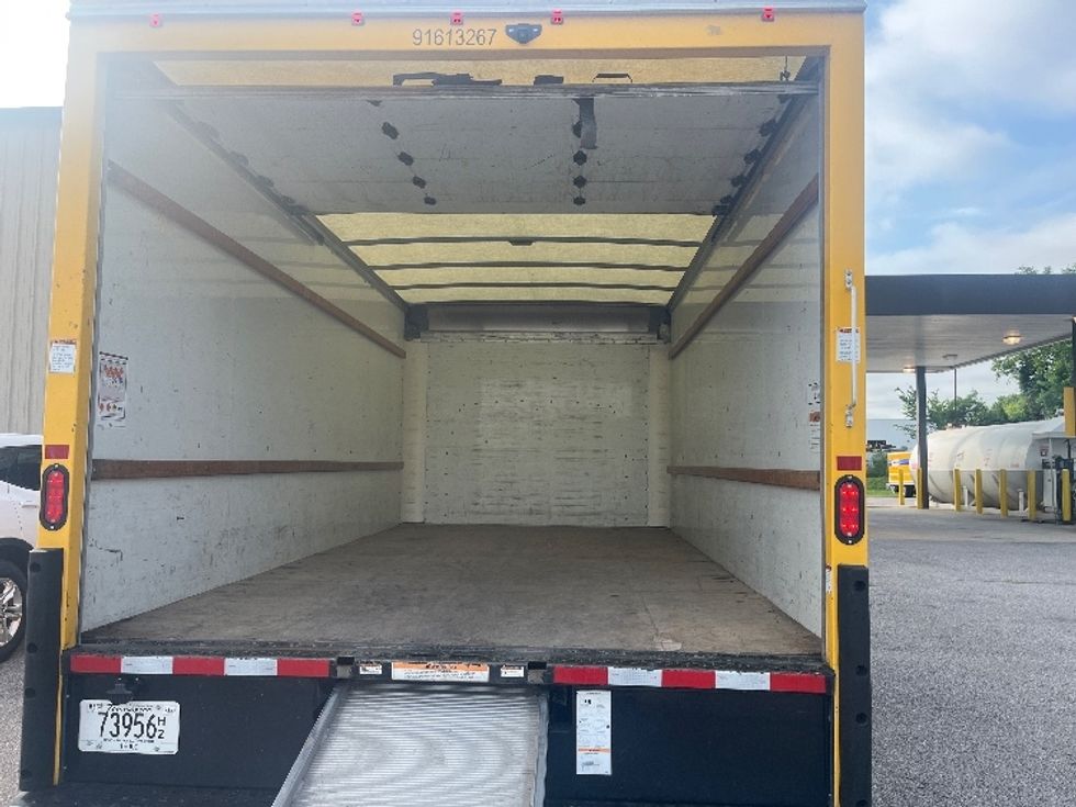 Light Duty Box Truck-Light and Medium Duty Trucks-GMC-2019-Savana G33903-Nashville (Mount Juliet)-TN-92,837\n\t\tmiles-$ 25,750 - Image 8
