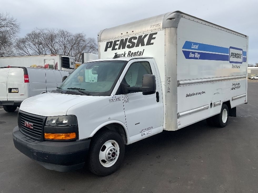 Light Duty Box Truck-Light and Medium Duty Trucks-GMC-2019-Savana G33903-New Castle-DE-81,249\n\t\tmiles-$ 29,750 - Image 3