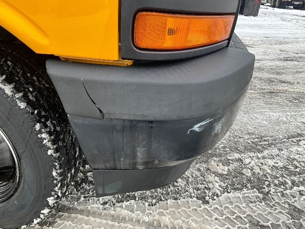 Light Duty Box Truck-Light and Medium Duty Trucks-GMC-2019-Savana G33903-Ottawa-ON-162,242\n\t\tkm-$ 30,750 - Image 25