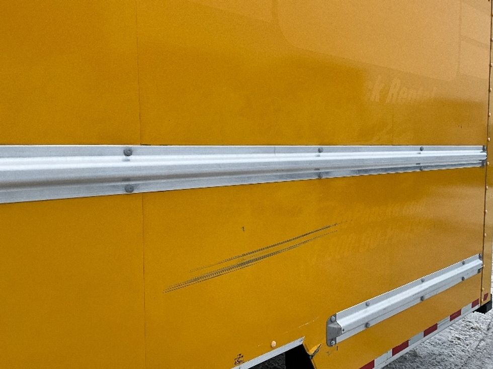 Light Duty Box Truck-Light and Medium Duty Trucks-GMC-2019-Savana G33903-Ottawa-ON-162,242\n\t\tkm-$ 30,750 - Image 26