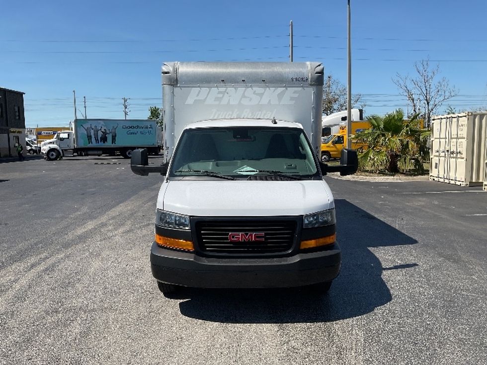 Light Duty Box Truck-Light and Medium Duty Trucks-GMC-2019-Savana G33903-Saint Petersburg-FL-93,655\n\t\tmiles-$ 28,500 - Image 2