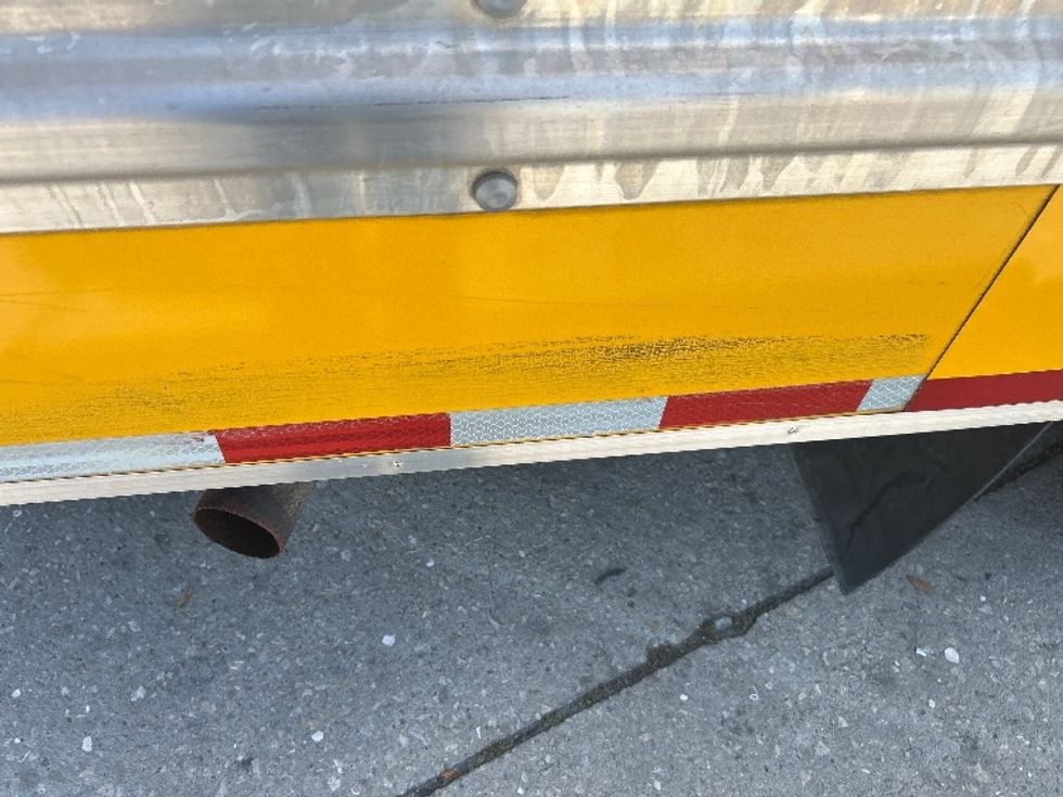 Light Duty Box Truck-Light and Medium Duty Trucks-GMC-2019-Savana G33903-Sarasota-FL-121,709\n\t\tmiles-$ 20,750 - Image 26