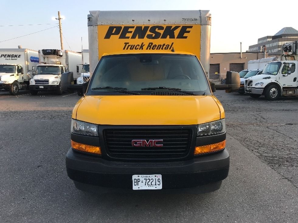 Light Duty Box Truck-Light and Medium Duty Trucks-GMC-2019-Savana G33903-Scarborough-ON-196,480\n\t\tkm-$ 25,000 - Image 2