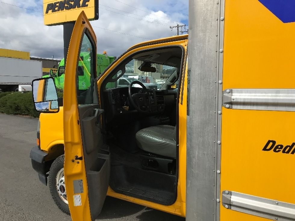 Light Duty Box Truck-Light and Medium Duty Trucks-GMC-2019-Savana G33903-Spokane Valley-WA-81,293\n\t\tmiles-$ 26,500 - Image 15