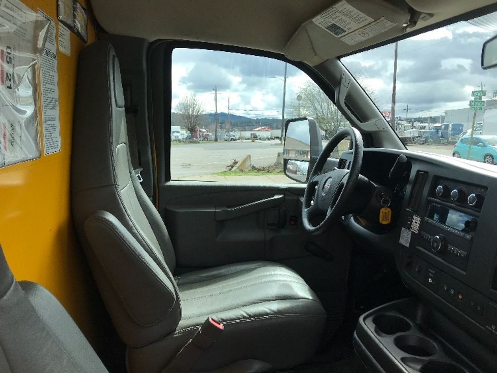 Light Duty Box Truck-Light and Medium Duty Trucks-GMC-2019-Savana G33903-Spokane Valley-WA-81,293\n\t\tmiles-$ 26,500 - Image 21