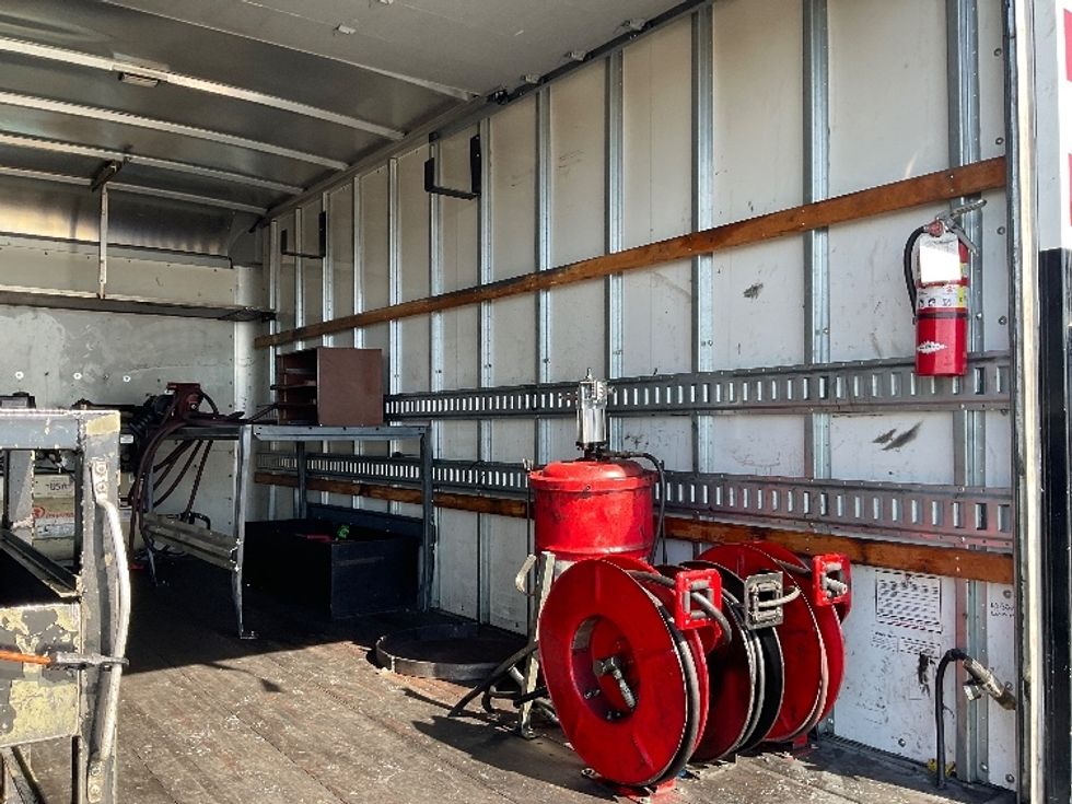 Light Duty Box Truck-Light and Medium Duty Trucks-GMC-2019-Savana G33903-Torrance-CA-44,488\n\t\tmiles-$ 31,500 - Image 12