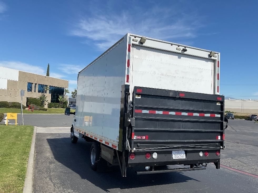 Light Duty Box Truck-Light and Medium Duty Trucks-GMC-2019-Savana G33903-Torrance-CA-44,488\n\t\tmiles-$ 31,500 - Image 7