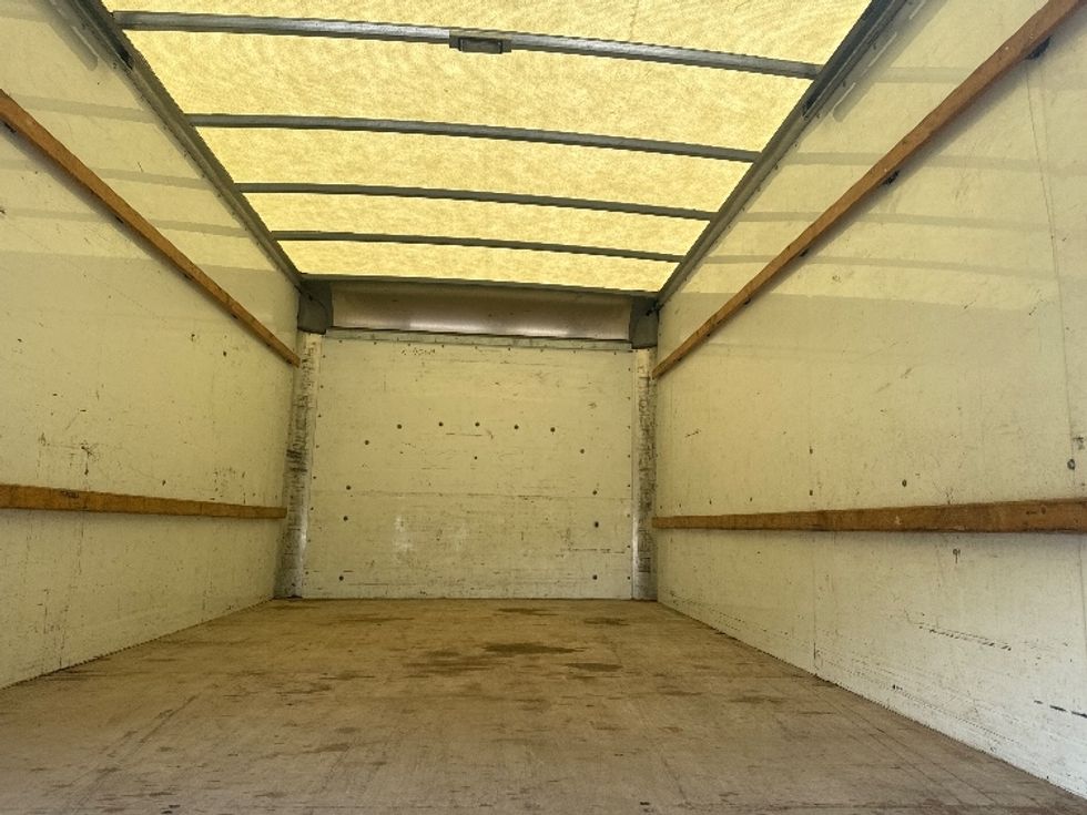 Light Duty Box Truck-Light and Medium Duty Trucks-GMC-2019-Savana G33903-Traverse City-MI-80,785\n\t\tmiles-$ 27,500 - Image 7