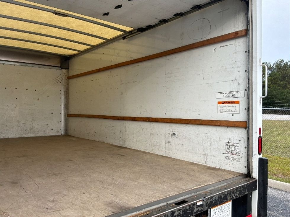 Light Duty Box Truck-Light and Medium Duty Trucks-GMC-2019-Savana G33903-West Columbia-SC-83,626\n\t\tmiles-$ 28,750 - Image 12
