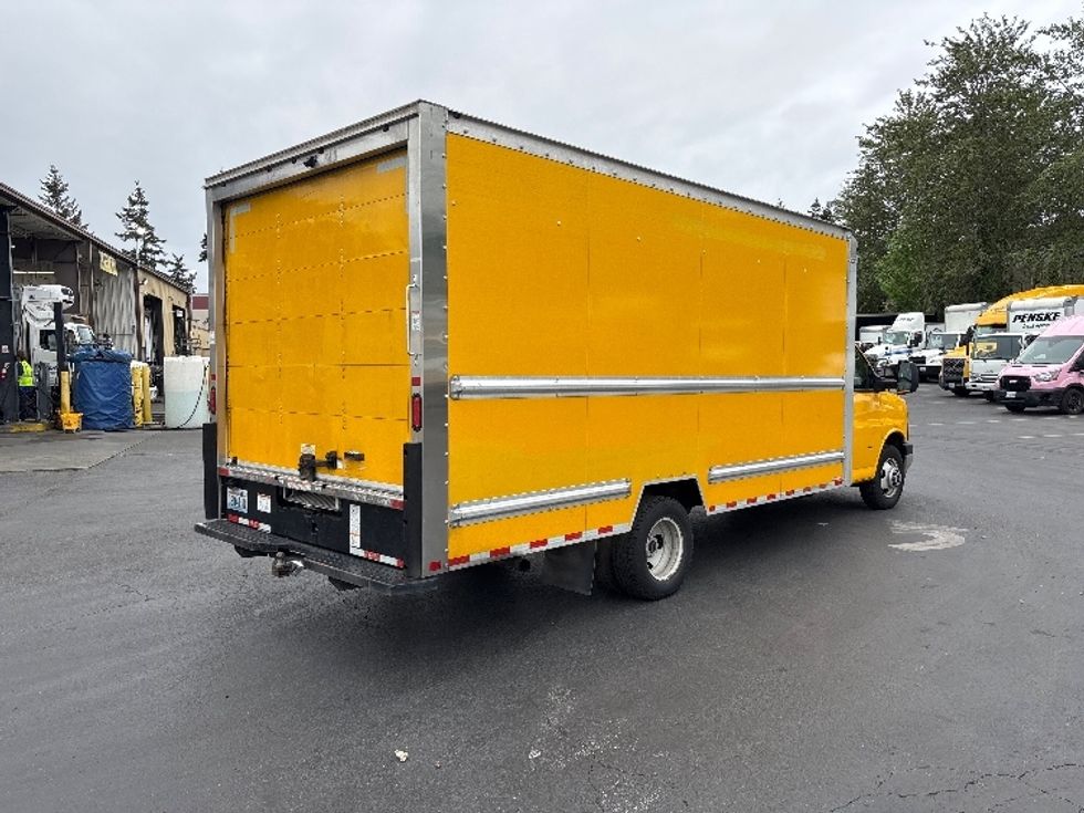 Light Duty Box Truck-Light and Medium Duty Trucks-GMC-2019-Savana SAVANA-Kent-WA-169,933\n\t\tmiles-$ 13,500 - Image 13