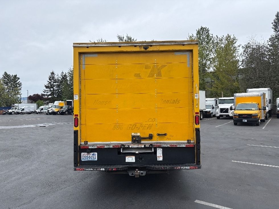 Light Duty Box Truck-Light and Medium Duty Trucks-GMC-2019-Savana SAVANA-Kent-WA-207,095\n\t\tmiles-$ 22,000 - Image 7