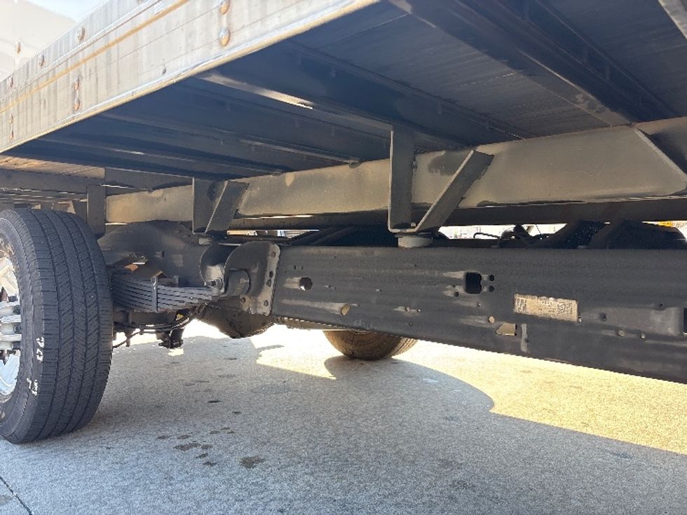 Light Duty Box Truck-Light and Medium Duty Trucks-GMC-2020-G33503-Kennesaw-GA-144,648\n\t\tmiles-$ 20,500 - Image 13