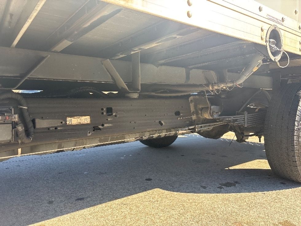 Light Duty Box Truck-Light and Medium Duty Trucks-GMC-2020-G33503-Kennesaw-GA-144,648\n\t\tmiles-$ 20,500 - Image 5