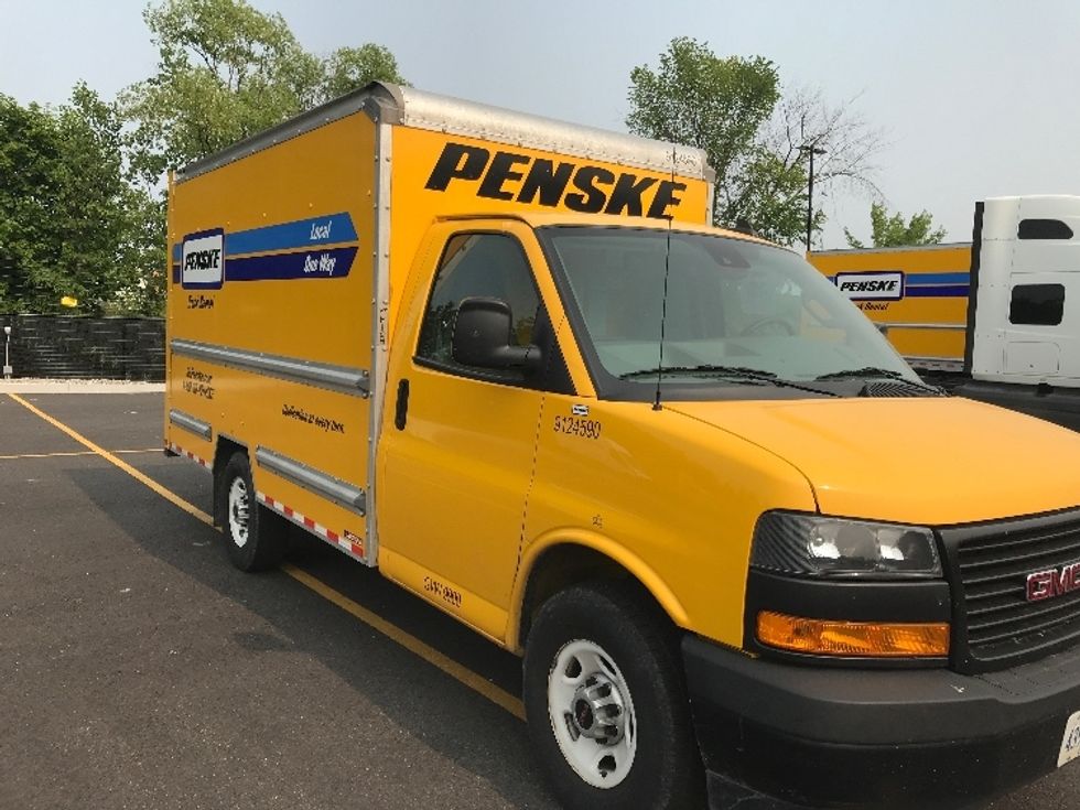 Used Light and Medium Duty Trucks for Sale in OH Penske Used Trucks