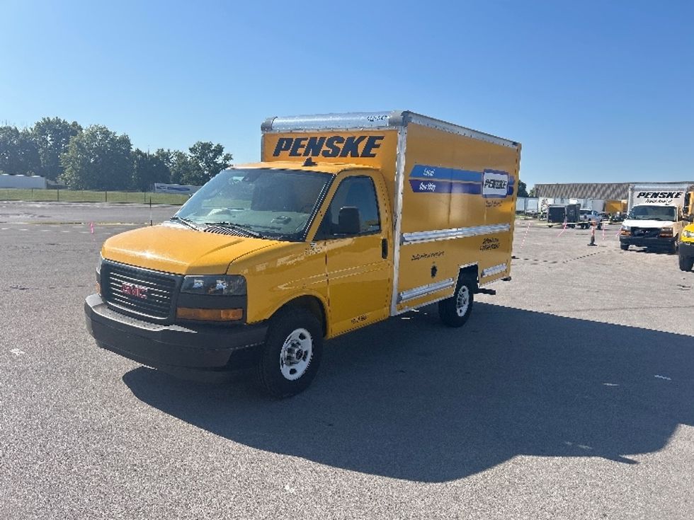 Light Duty Box Truck-Light and Medium Duty Trucks-GMC-2020-Savana G33503-Louisville-KY-89,620\n\t\tmiles-$ 25,250 - Image 1