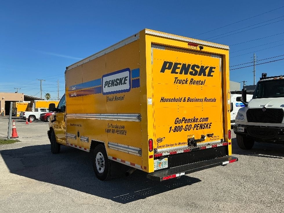 Light Duty Box Truck-Light and Medium Duty Trucks-GMC-2020-Savana G33503-Miami-FL-90,071\n\t\tmiles-$ 27,250 - Image 6