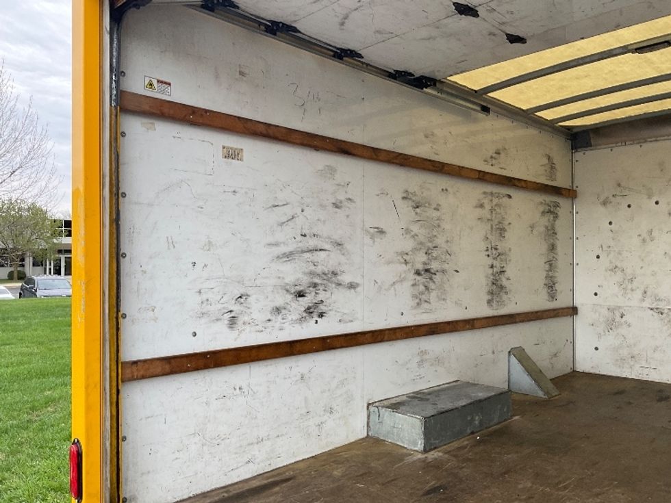 Light Duty Box Truck-Light and Medium Duty Trucks-GMC-2020-Savana G33503-Milwaukee-WI-91,249\n\t\tmiles-$ 23,750 - Image 10